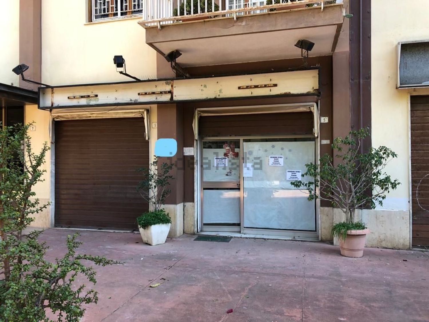 Locale Commerciale in vendita a Palermo