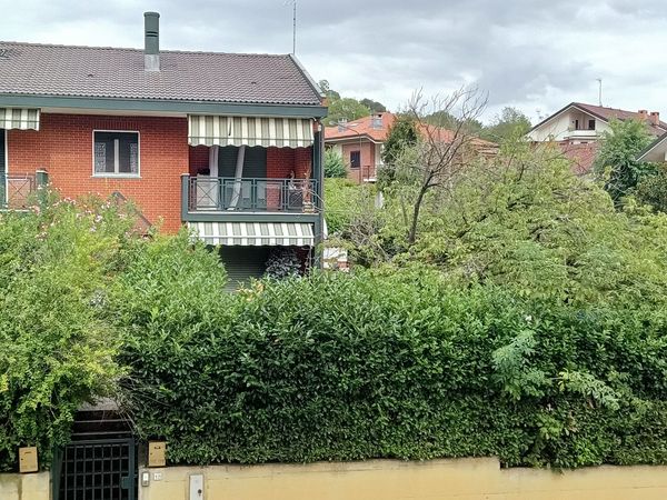 Casa/Villetta a schiera In Vendita