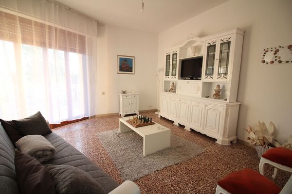 Appartamento In Vendita